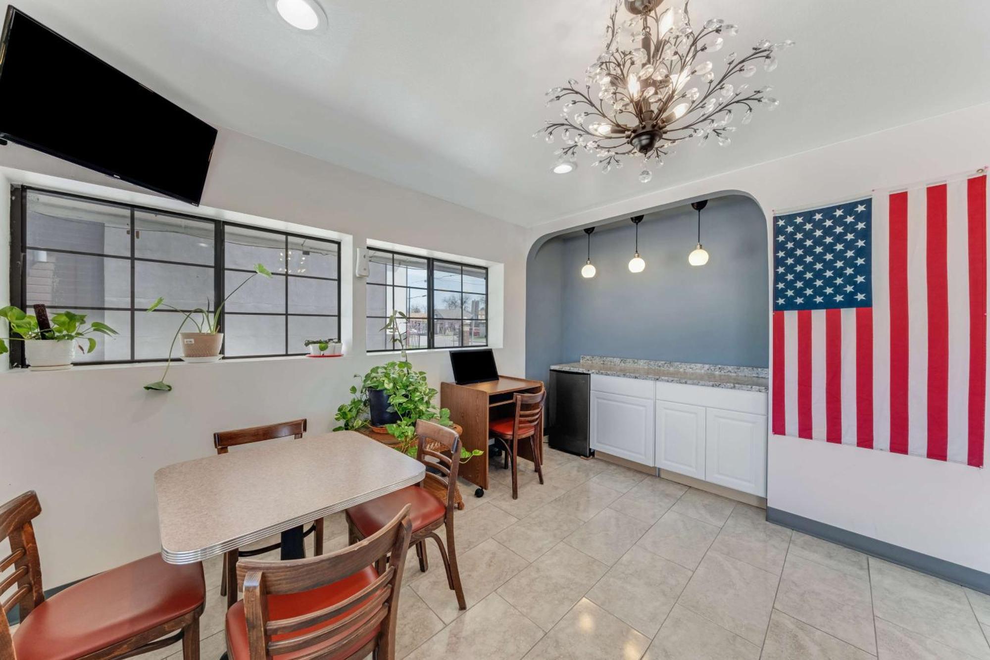 Americas Best Value Inn San Antonio Downtown Riverwalk 外观 照片
